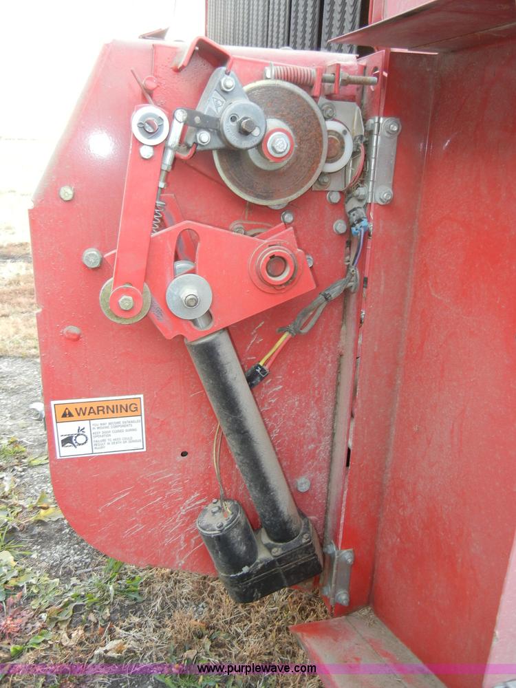 image for item H9088 Gehl TDC 1875 round baler