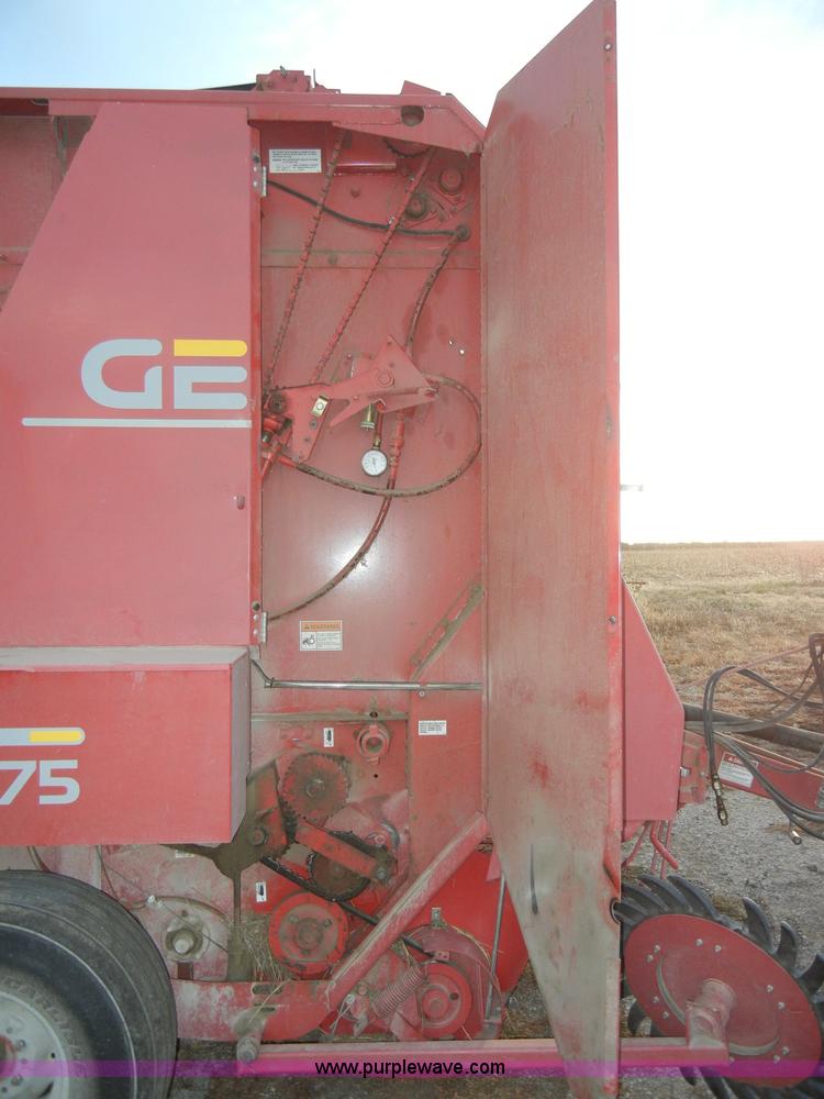 image for item H9088 Gehl TDC 1875 round baler