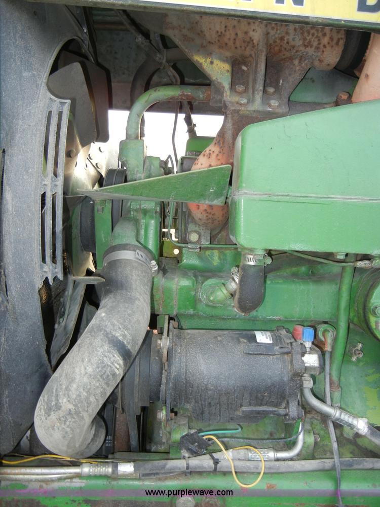 image for item H9090 1976 John Deere 4630 tractor