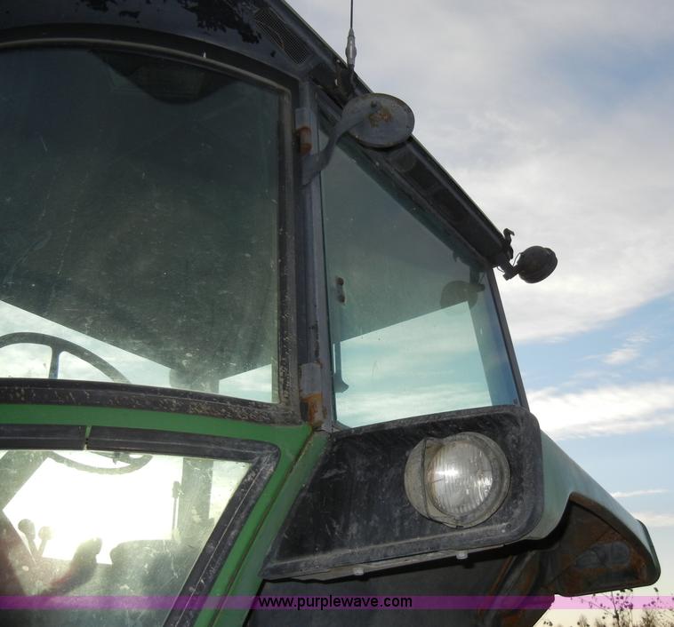 image for item H9090 1976 John Deere 4630 tractor