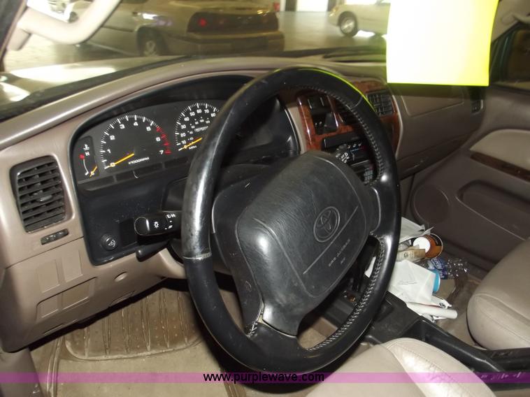 image for item A2277 1997 Toyota 4Runner Limited SUV