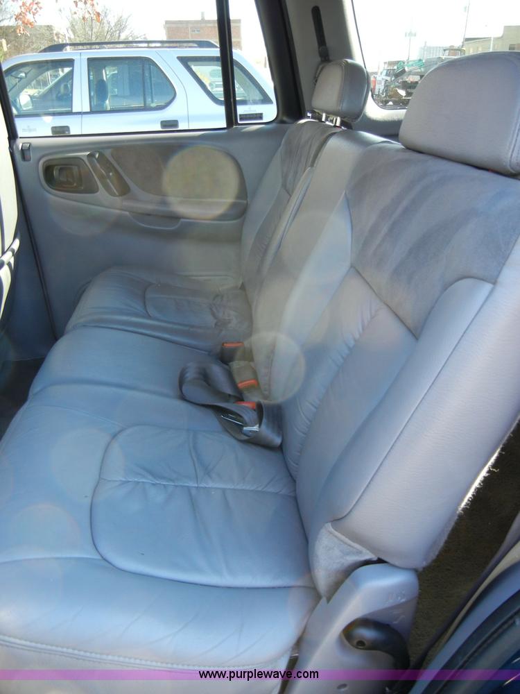 image for item A3315 1999 Dodge Durango SLT SUV