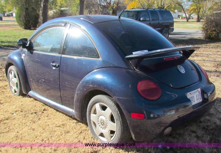 image for item A3510 2000 Volkswagen New Beetle TDI
