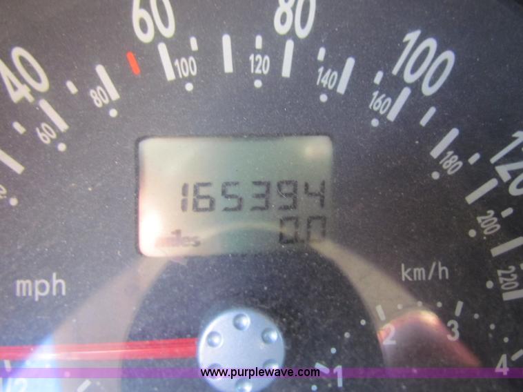 image for item A3510 2000 Volkswagen New Beetle TDI