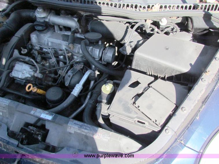 image for item A3510 2000 Volkswagen New Beetle TDI