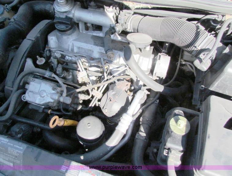 image for item A3510 2000 Volkswagen New Beetle TDI