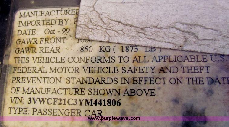 image for item A3510 2000 Volkswagen New Beetle TDI