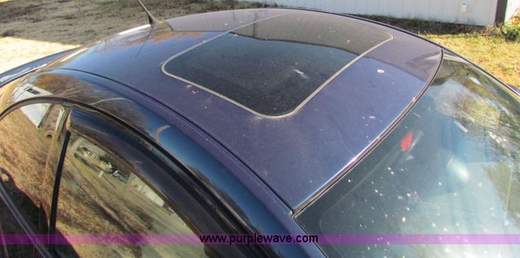 image for item A3510 2000 Volkswagen New Beetle TDI