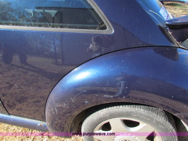 image for item A3510 2000 Volkswagen New Beetle TDI