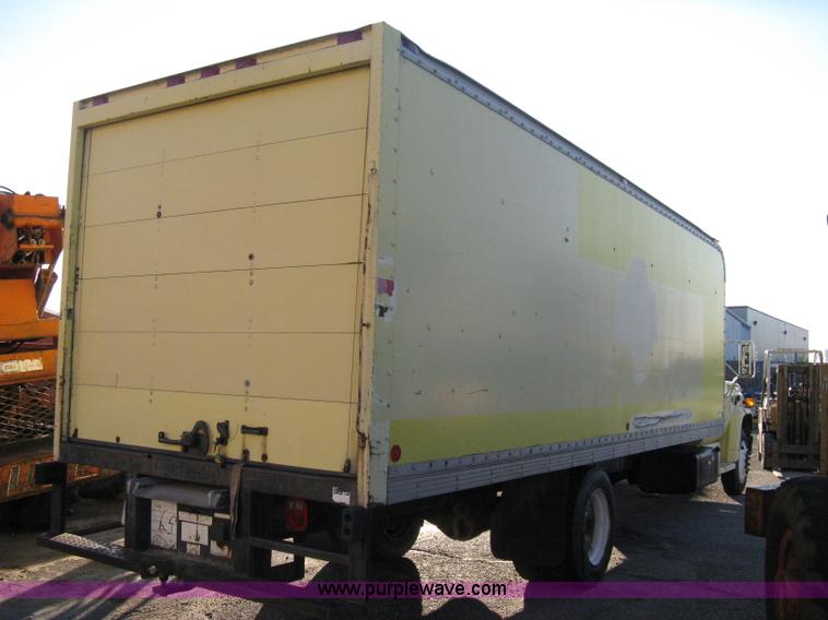 image for item A4424 1987 GMC Sierra C7000 box truck