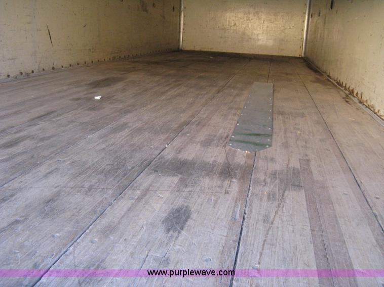 image for item A4424 1987 GMC Sierra C7000 box truck