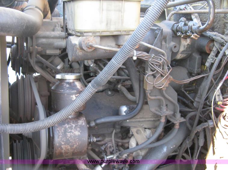 image for item A4424 1987 GMC Sierra C7000 box truck