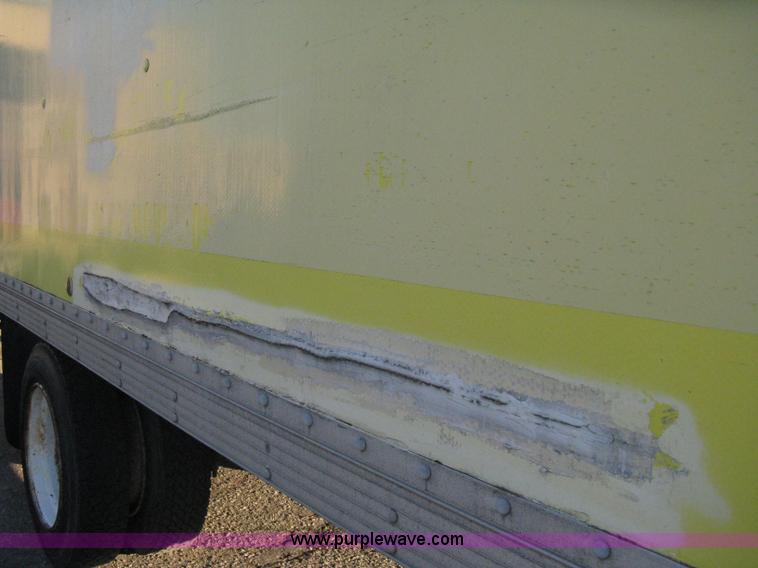 image for item A4424 1987 GMC Sierra C7000 box truck