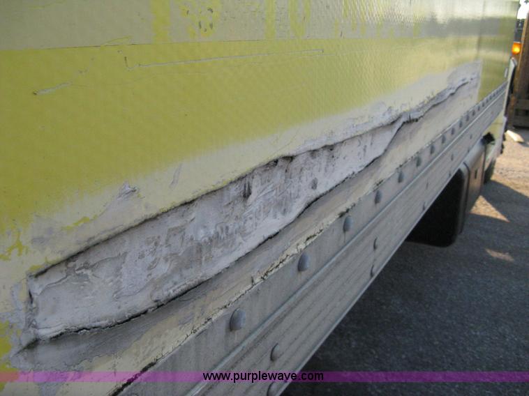 image for item A4424 1987 GMC Sierra C7000 box truck