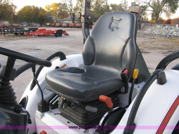 image for item A4477 2008 Bobcat CT230  loader tractor