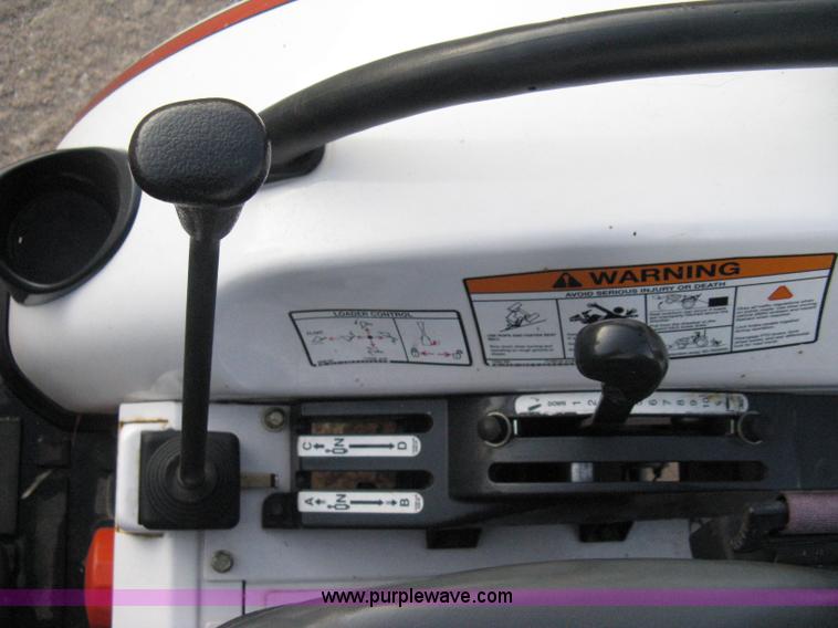 image for item A4477 2008 Bobcat CT230  loader tractor