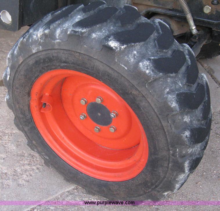 image for item A4477 2008 Bobcat CT230  loader tractor