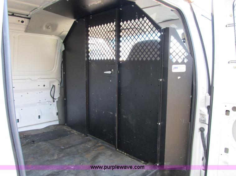 image for item B2524 2004 Ford Econoline E250 service van