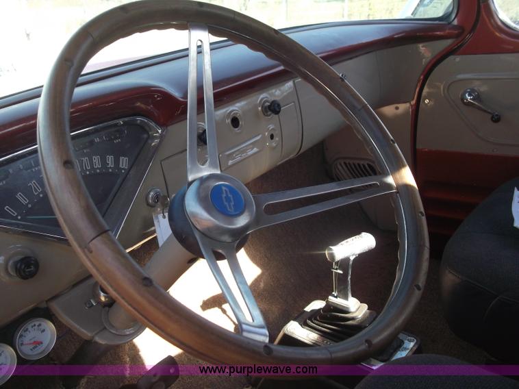 image for item B5058 1959 Chevrolet Apache pickup truck