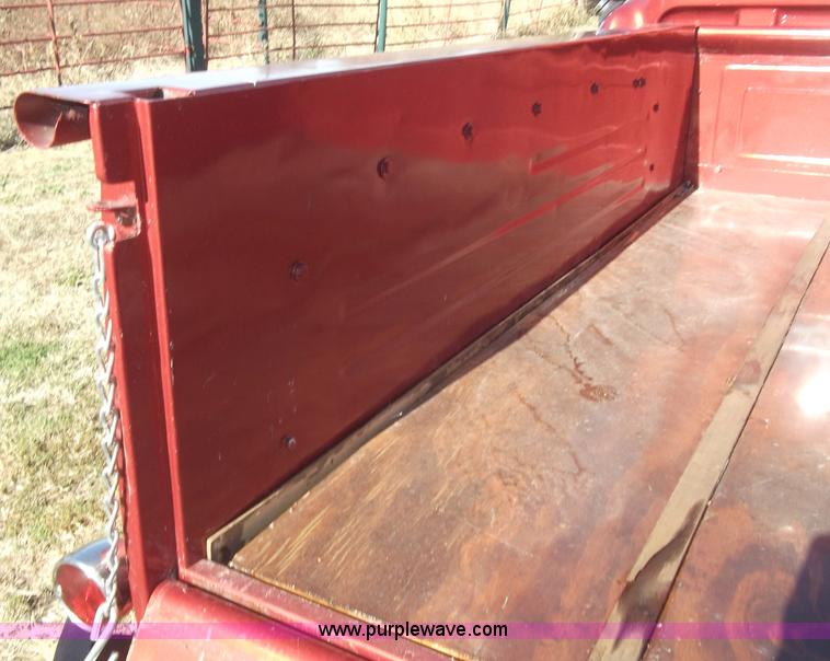 image for item B5058 1959 Chevrolet Apache pickup truck