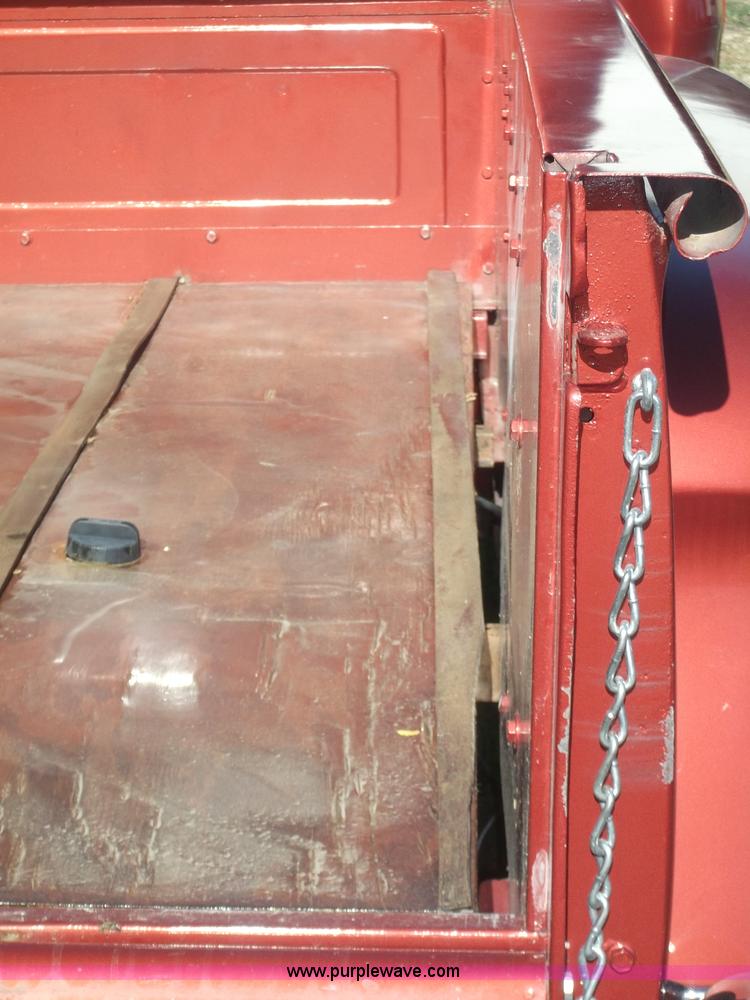 image for item B5058 1959 Chevrolet Apache pickup truck