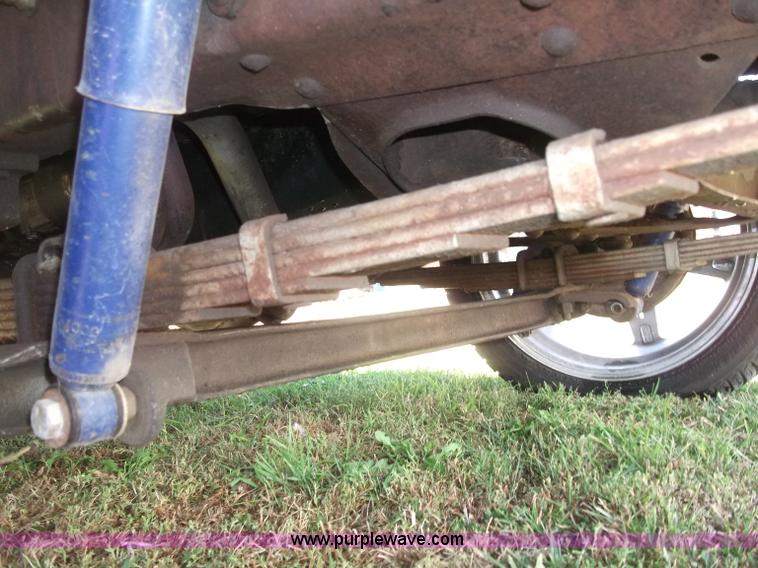 image for item B5058 1959 Chevrolet Apache pickup truck