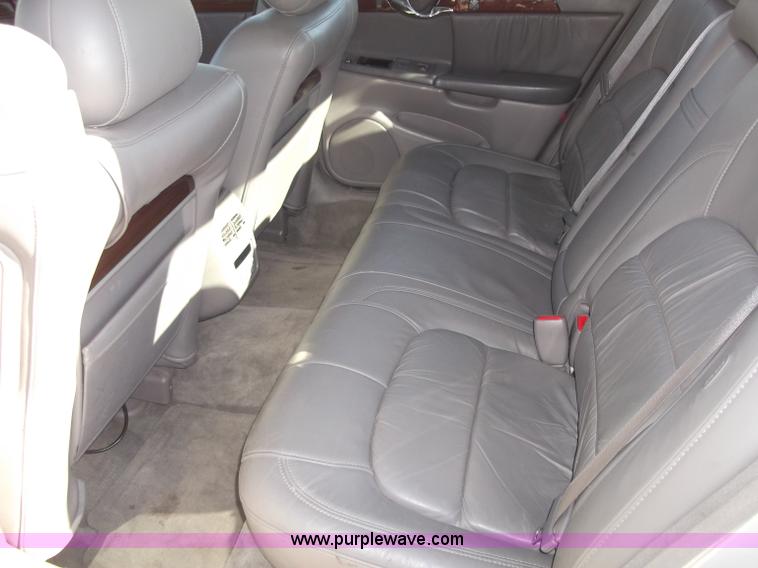 image for item B5060 2001 Cadillac DeVille DHS