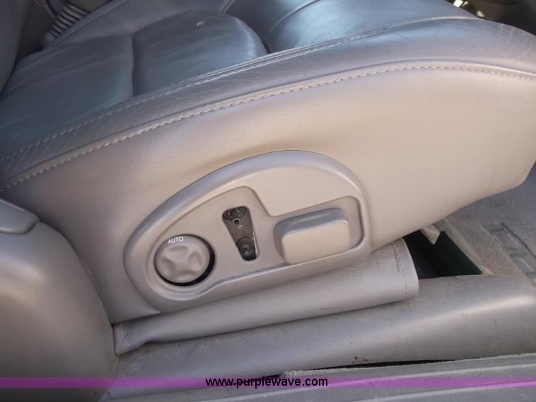 image for item B5060 2001 Cadillac DeVille DHS