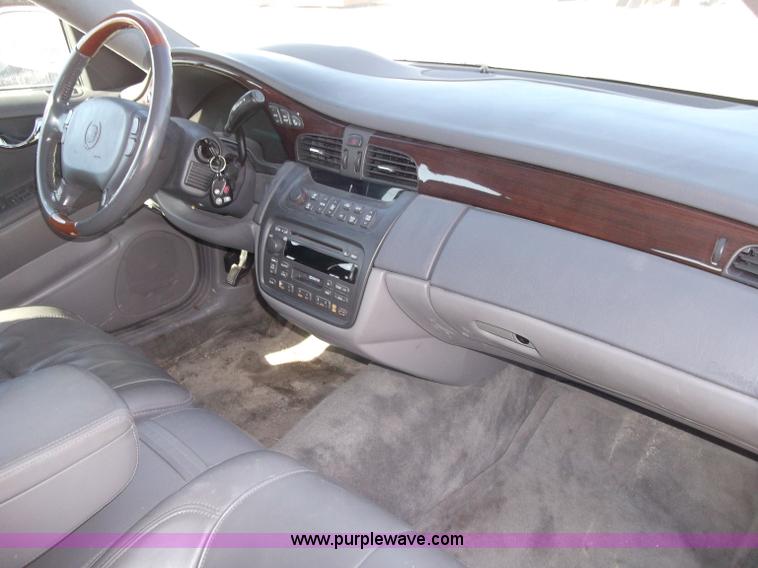 image for item B5060 2001 Cadillac DeVille DHS