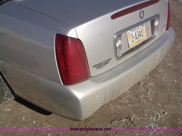 image for item B5060 2001 Cadillac DeVille DHS