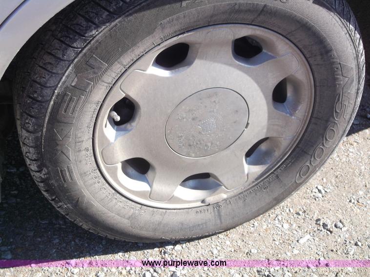 image for item B5060 2001 Cadillac DeVille DHS