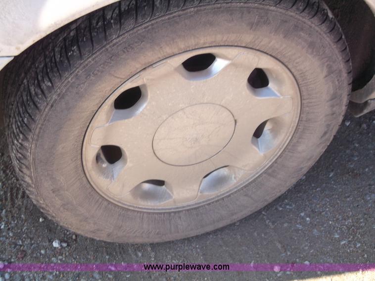 image for item B5060 2001 Cadillac DeVille DHS