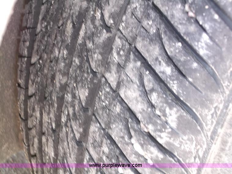 image for item B5060 2001 Cadillac DeVille DHS