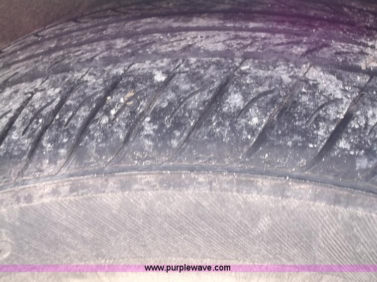 image for item B5060 2001 Cadillac DeVille DHS