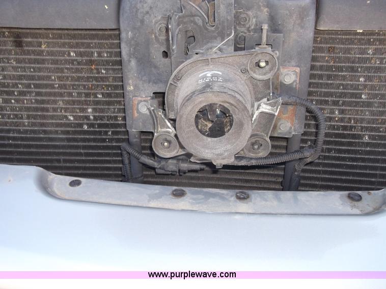 image for item B5060 2001 Cadillac DeVille DHS