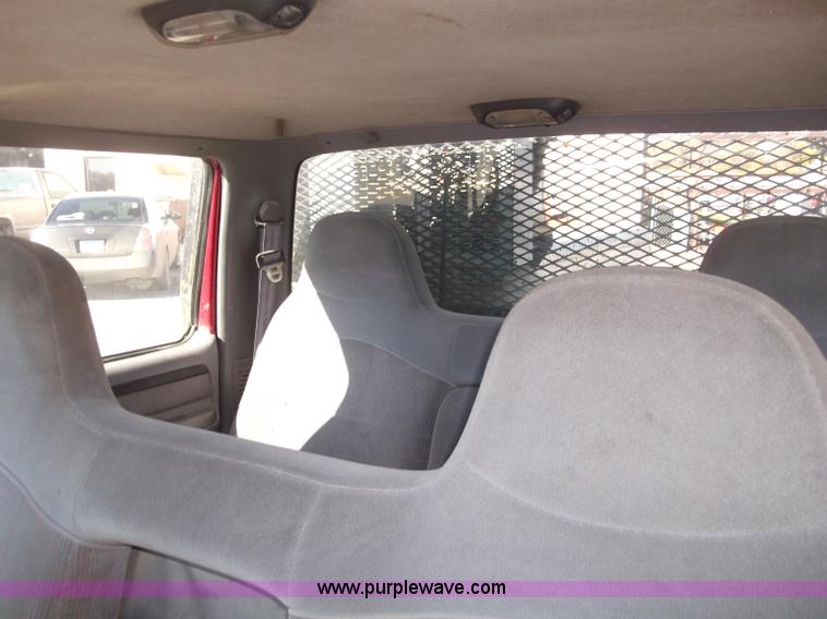 image for item B5061 1996 Ford F350 XLT crew cab pickup truck