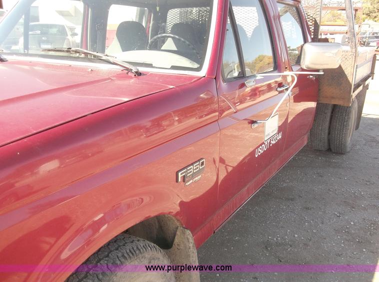 image for item B5061 1996 Ford F350 XLT crew cab pickup truck