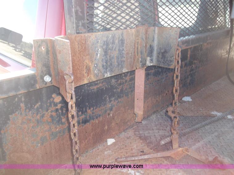 image for item B5061 1996 Ford F350 XLT crew cab pickup truck