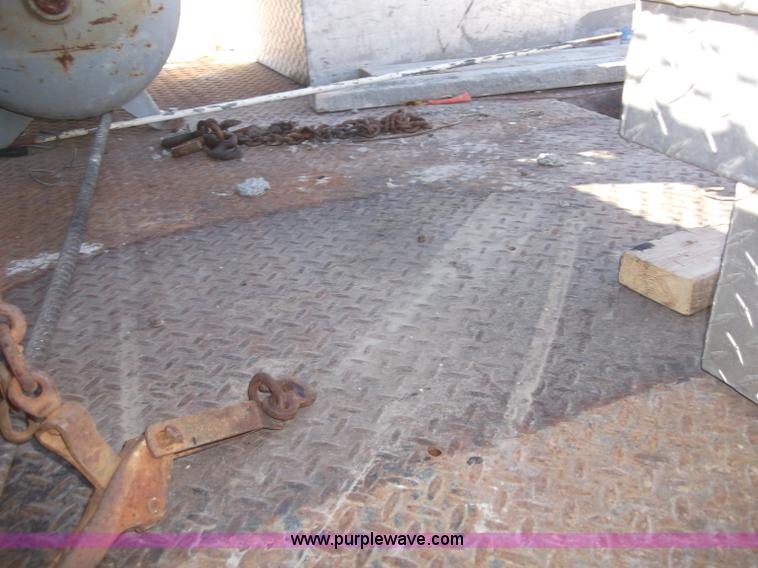 image for item B5061 1996 Ford F350 XLT crew cab pickup truck