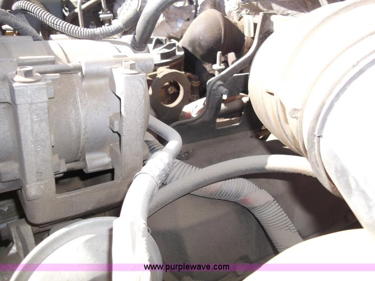 image for item B5061 1996 Ford F350 XLT crew cab pickup truck