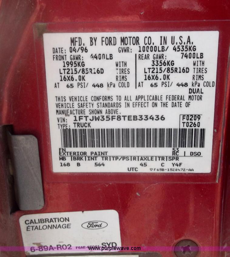 image for item B5061 1996 Ford F350 XLT crew cab pickup truck