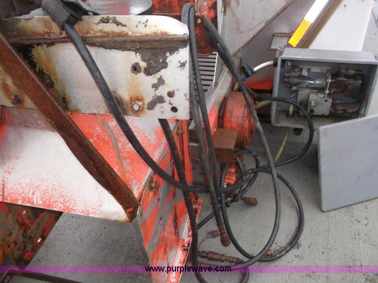 image for item B5065 Swenson stainless steel salt spreader