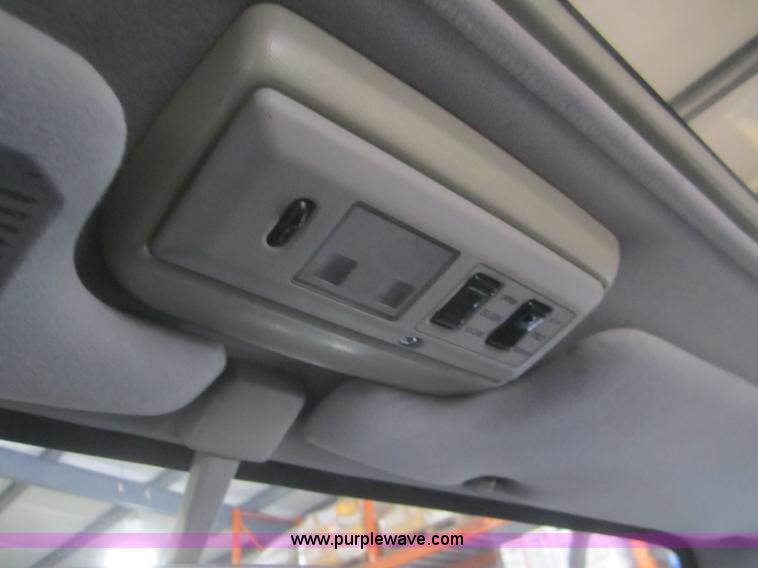 image for item B5546 1994 Toyota Land Cruiser SUV