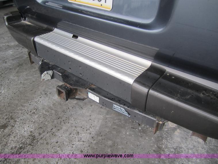 image for item B5546 1994 Toyota Land Cruiser SUV