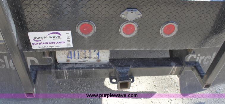 image for item B8617 2000 Chevrolet K3500LS  pickup truck