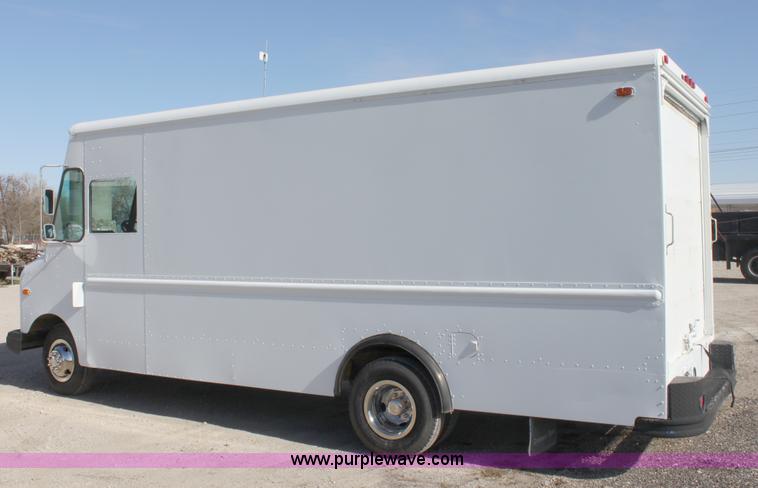 image for item B8664 1987 Ford E350 panel van