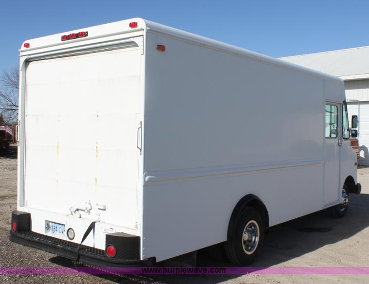 image for item B8664 1987 Ford E350 panel van