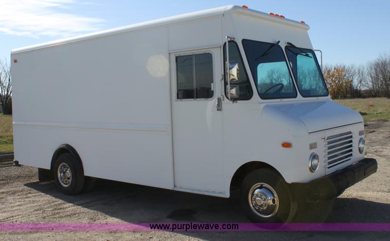 image for item B8664 1987 Ford E350 panel van