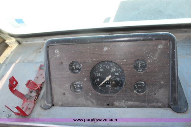 image for item B8664 1987 Ford E350 panel van
