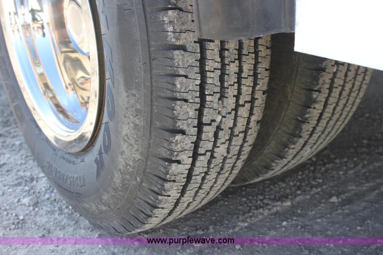 image for item B8664 1987 Ford E350 panel van